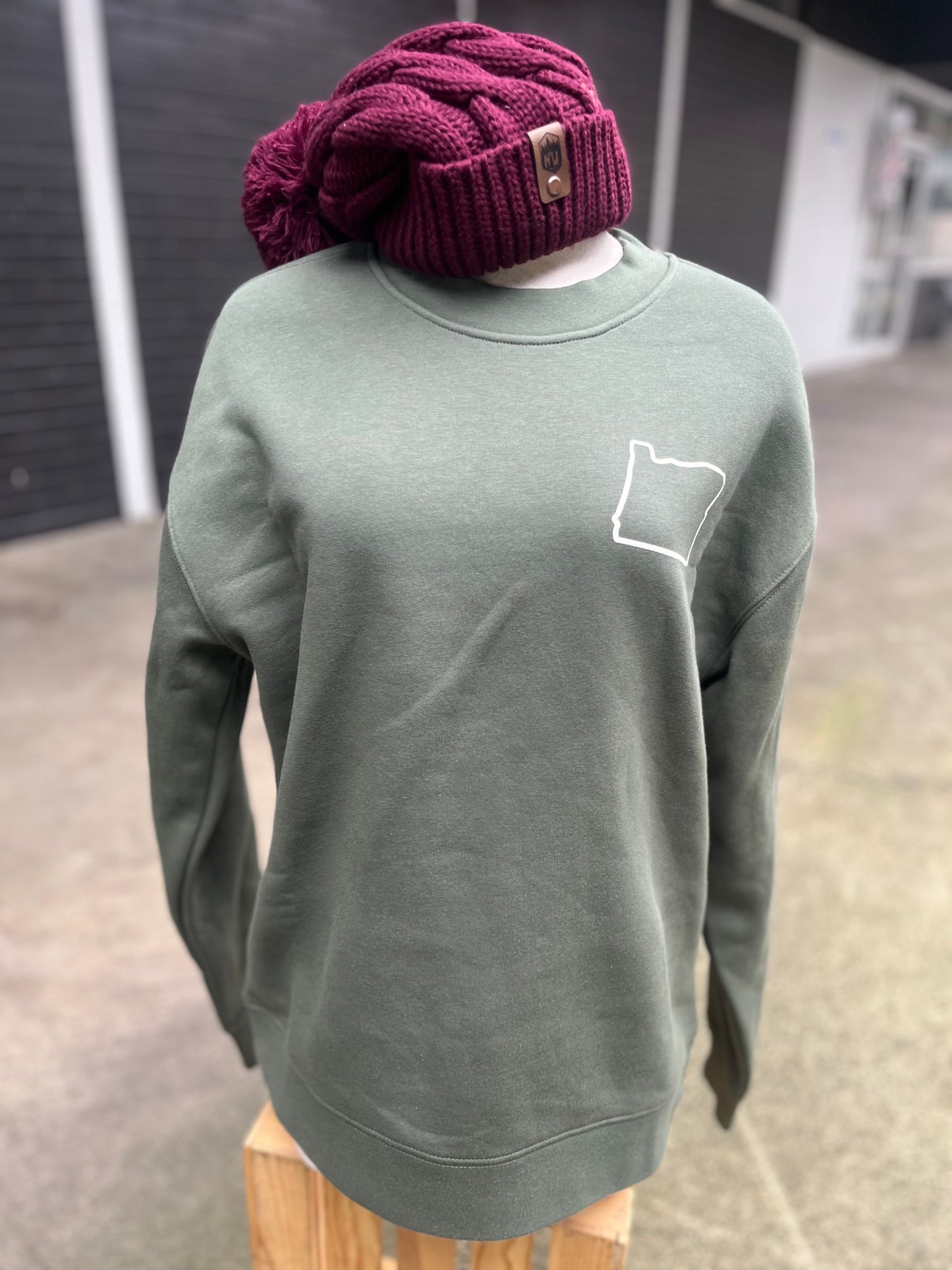 Oregon Outline Crewneck